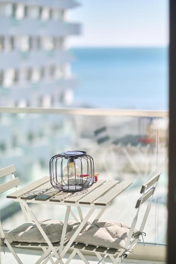 Studio Cornelia Seaview Spa&Pool In Infinity Beach Resort Mamaia Exterior foto