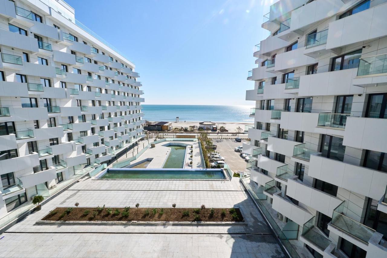 Studio Cornelia Seaview Spa&Pool In Infinity Beach Resort Mamaia Exterior foto